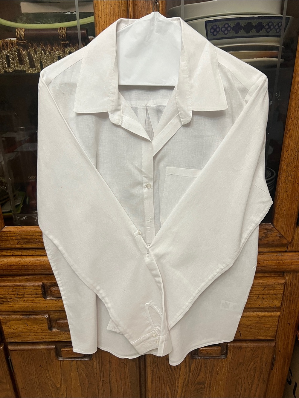 Saks Fifth Avenue women’s white Button-Up Shirt